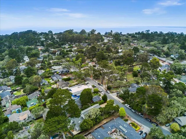 494 Grove Acre Avenue, Pacific Grove, California 93950