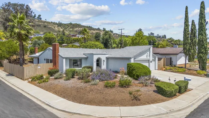 1062 Ponderosa Avenue, San Marcos, California 92069
