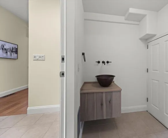 494 Grove Acre Avenue, Pacific Grove, California 93950