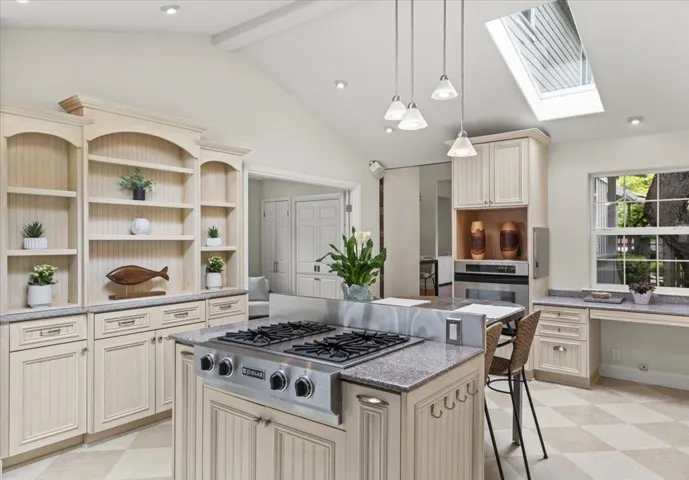 494 Grove Acre Avenue, Pacific Grove, California 93950