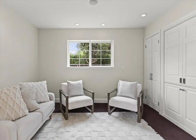 494 Grove Acre Avenue, Pacific Grove, California 93950