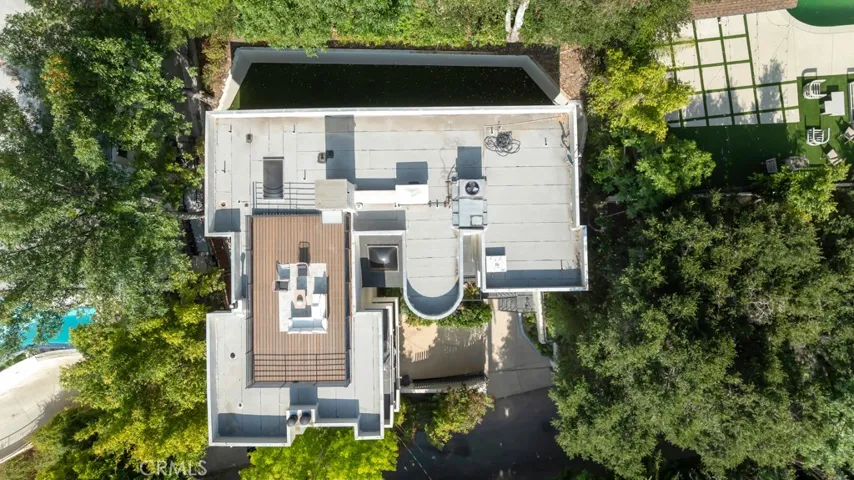 4148 Sunswept Drive, Studio City, California 91604