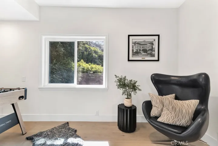 4148 Sunswept Drive, Studio City, California 91604