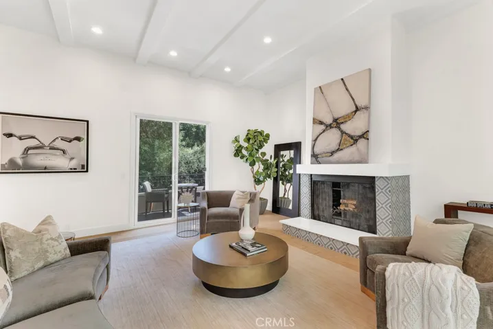 4148 Sunswept Drive, Studio City, California 91604