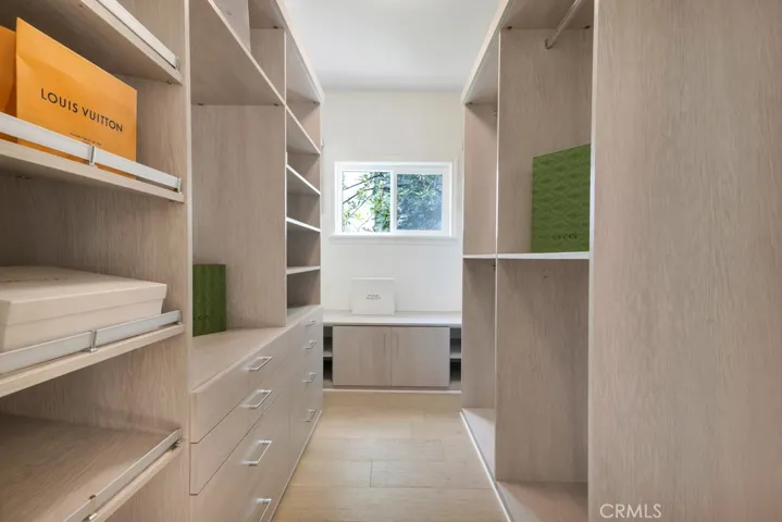 4148 Sunswept Drive, Studio City, California 91604