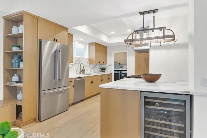 4148 Sunswept Drive, Studio City, California 91604