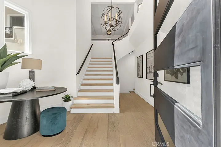 4148 Sunswept Drive, Studio City, California 91604