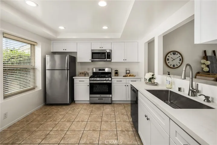 9 Driftwood 22, Irvine, California 92604
