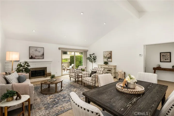 9 Driftwood 22, Irvine, California 92604