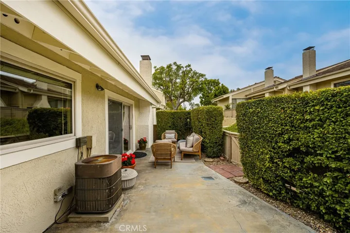 9 Driftwood 22, Irvine, California 92604
