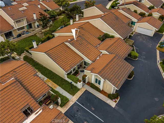 9 Driftwood 22, Irvine, California 92604
