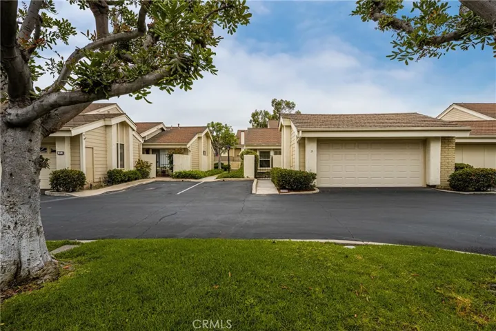 9 Driftwood 22, Irvine, California 92604