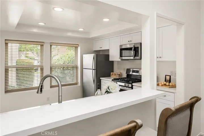 9 Driftwood 22, Irvine, California 92604