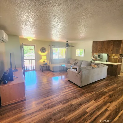 4280 Whispering Oak Way, Paso Robles, California 93446
