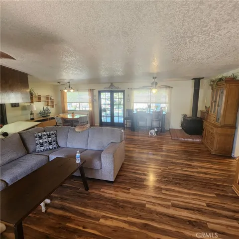 4280 Whispering Oak Way, Paso Robles, California 93446