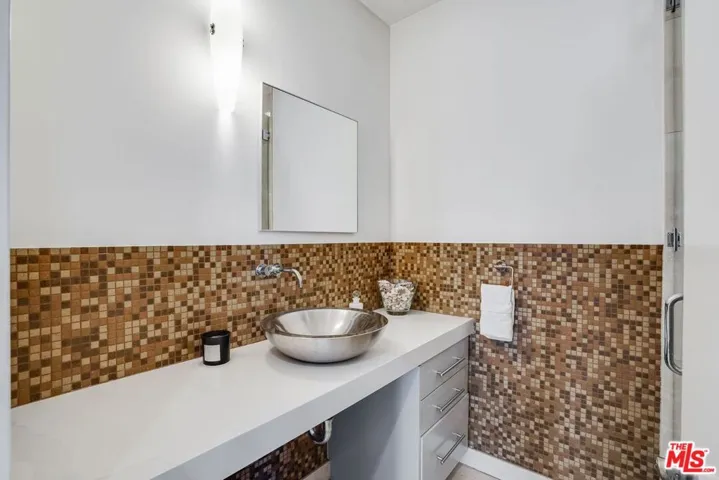 Upstairs Bathroom