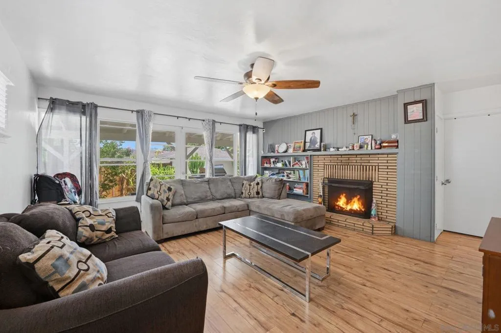 14 Palm St, Lemon Grove, California 91945 — photo 5