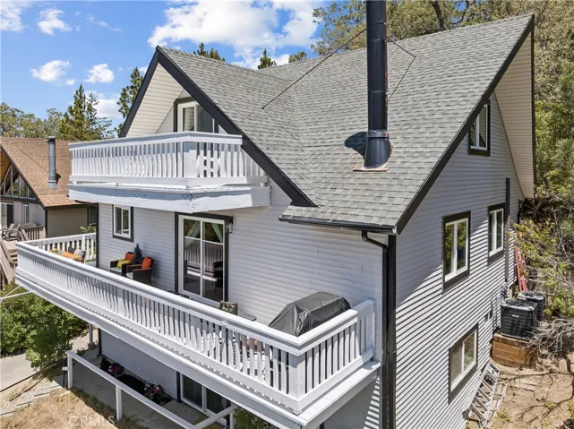 1243 Grass Valley, Lake Arrowhead, California 92352