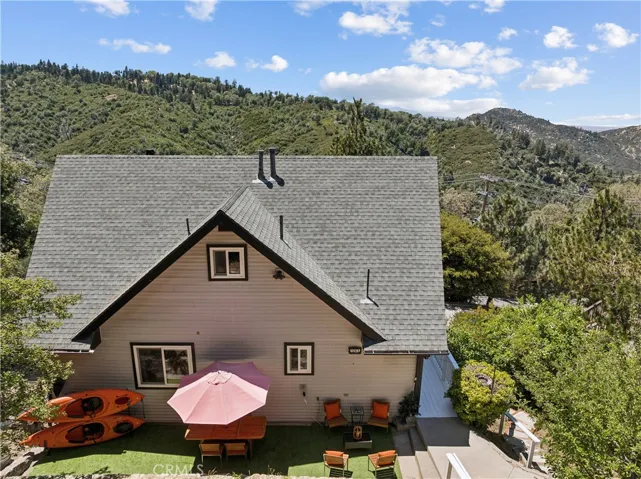 1243 Grass Valley, Lake Arrowhead, California 92352