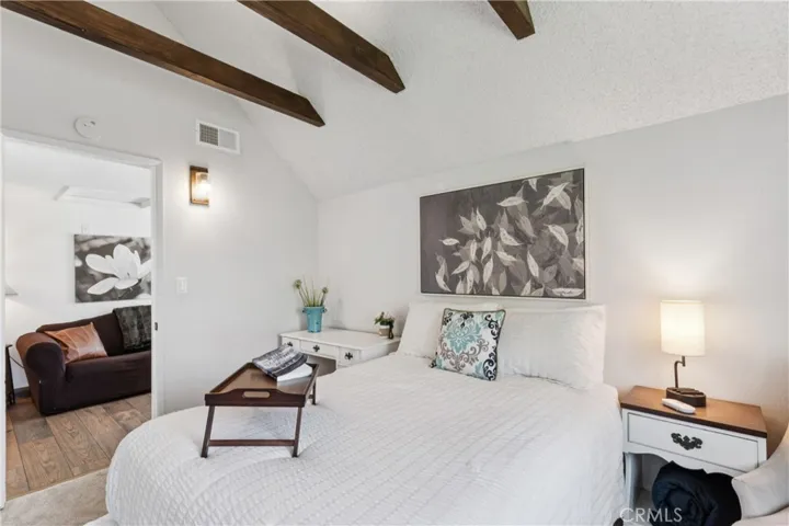 1243 Grass Valley, Lake Arrowhead, California 92352
