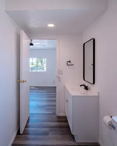 2327 BRENTWOOD AVE THERMAL 31