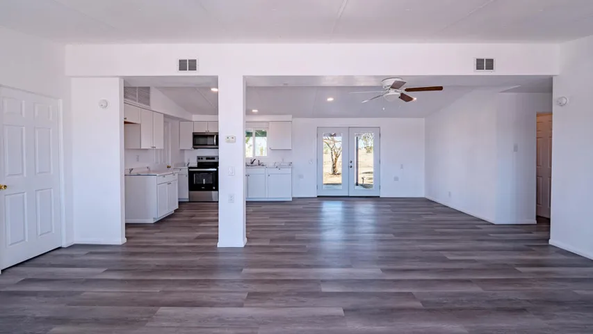 2327 BRENTWOOD AVE THERMAL 18