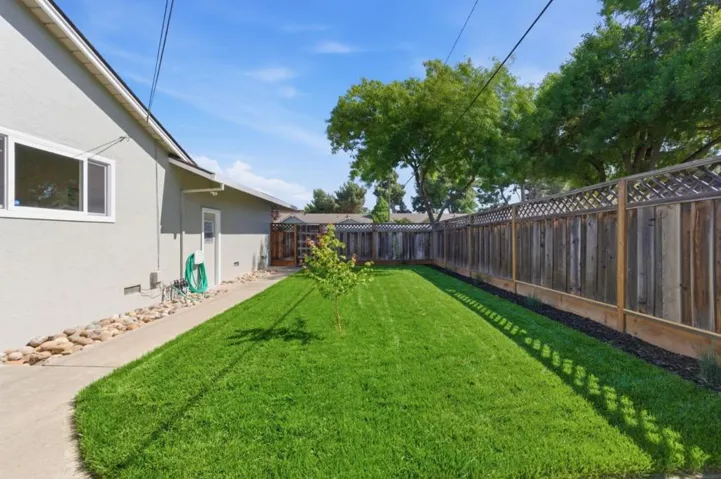 181 Warwick Drive, Campbell, California 95008