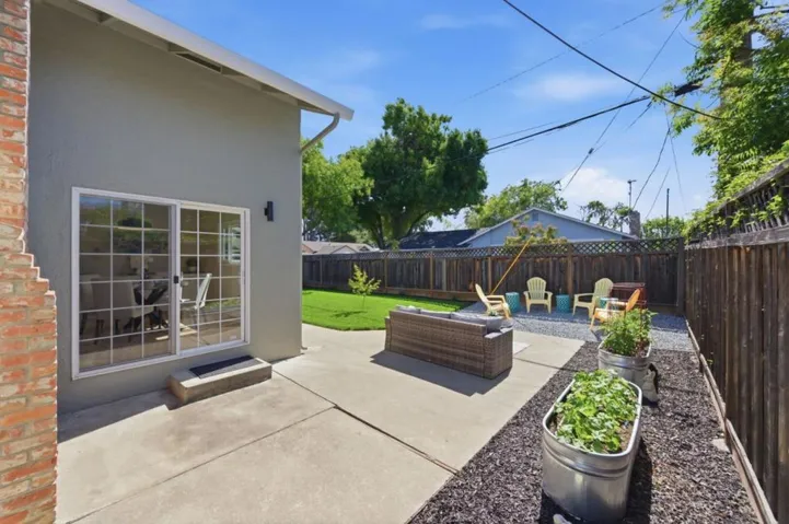 181 Warwick Drive, Campbell, California 95008