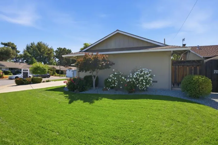 181 Warwick Drive, Campbell, California 95008