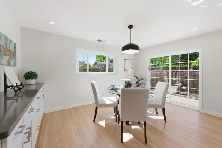 181 Warwick Drive, Campbell, California 95008