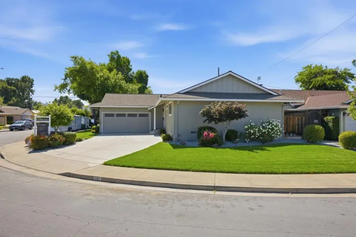 181 Warwick Drive, Campbell, California 95008