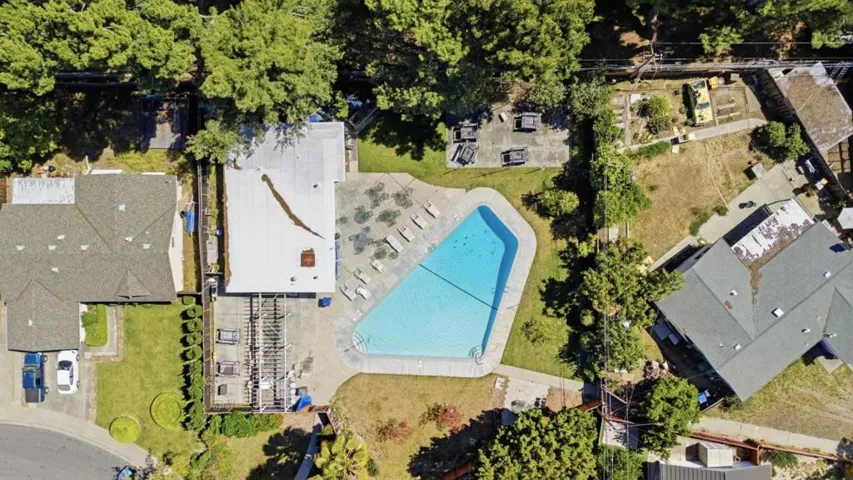 181 Warwick Drive, Campbell, California 95008