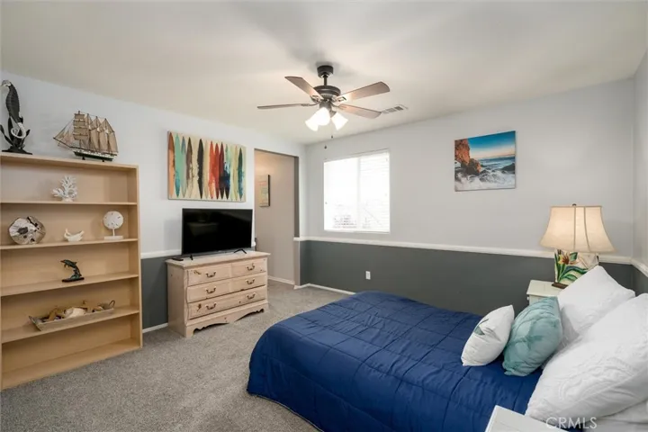 Secondary Bedroom - Upstairs