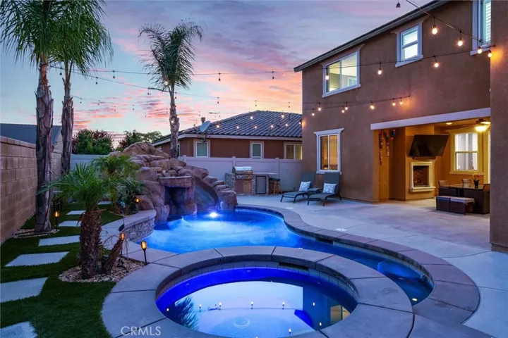 Backyard - Spa - Pool