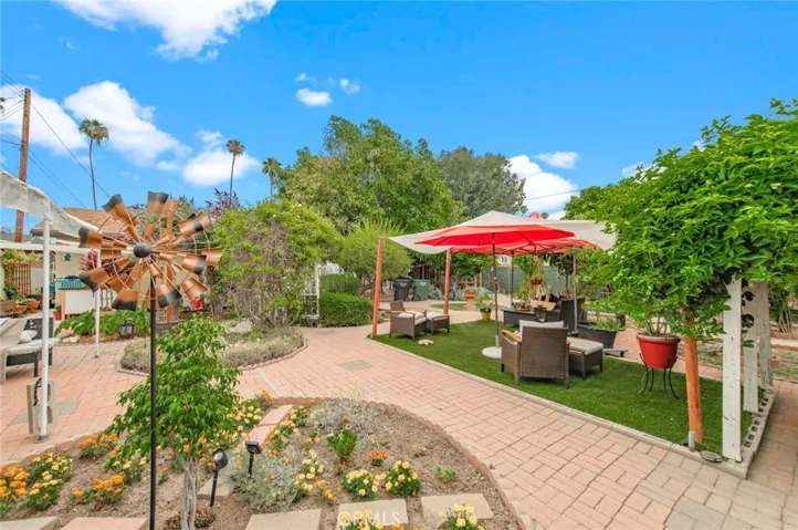 815 S Lark Ellen, West Covina, California 91791