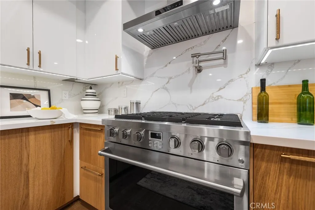 Gourmet Kitchen