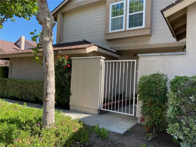 21476 Cypresswood, Lake Forest, California 92630