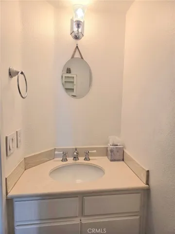 21476 Cypresswood, Lake Forest, California 92630