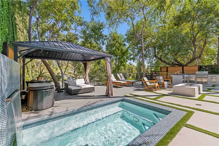 22263 Flanco, Woodland Hills, California 91364