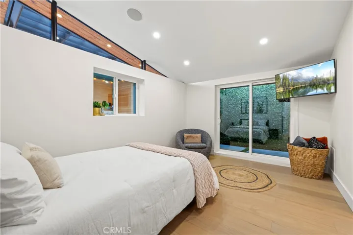 22263 Flanco, Woodland Hills, California 91364