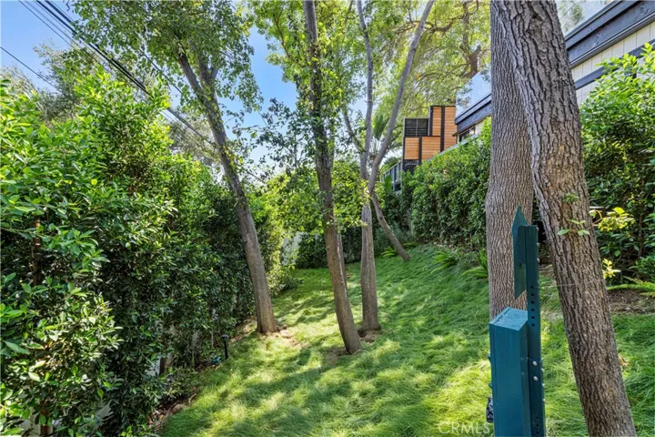 22263 Flanco, Woodland Hills, California 91364