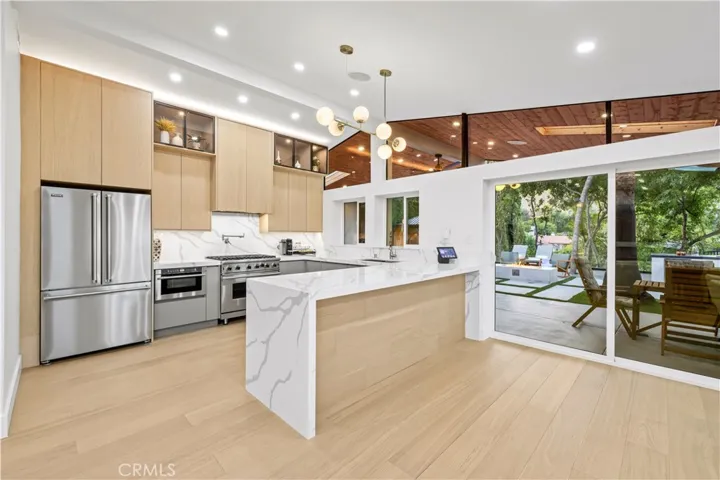 22263 Flanco, Woodland Hills, California 91364