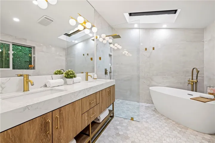22263 Flanco, Woodland Hills, California 91364