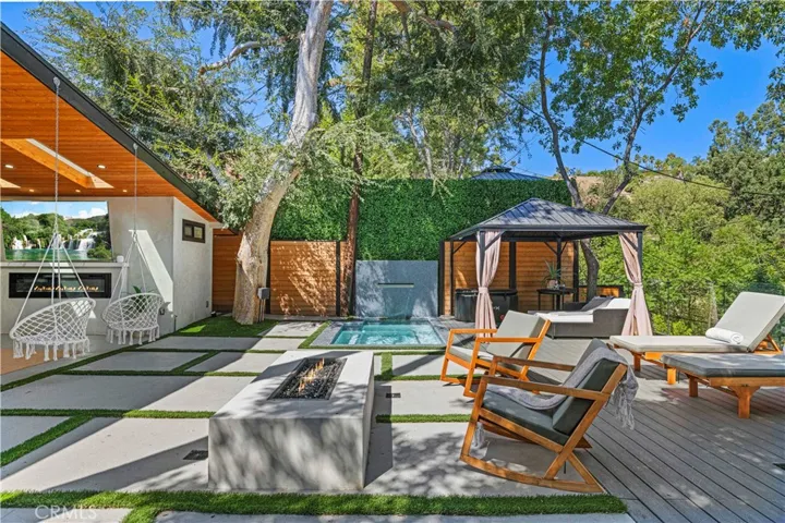 22263 Flanco, Woodland Hills, California 91364