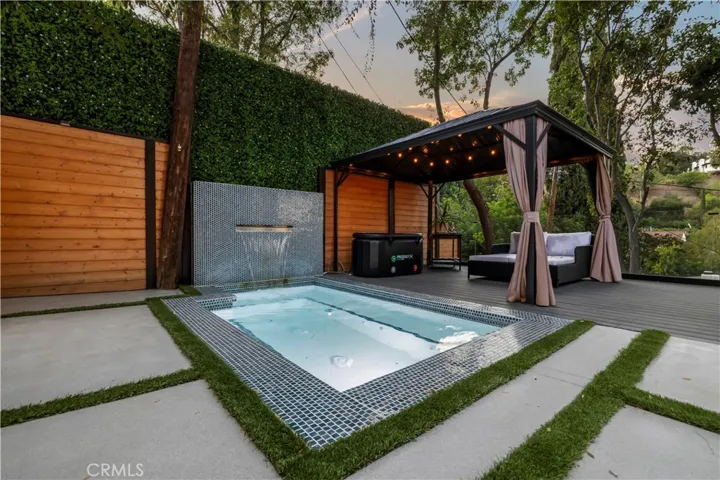 22263 Flanco, Woodland Hills, California 91364