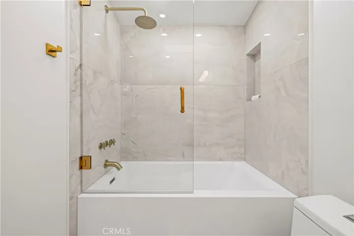 22263 Flanco, Woodland Hills, California 91364