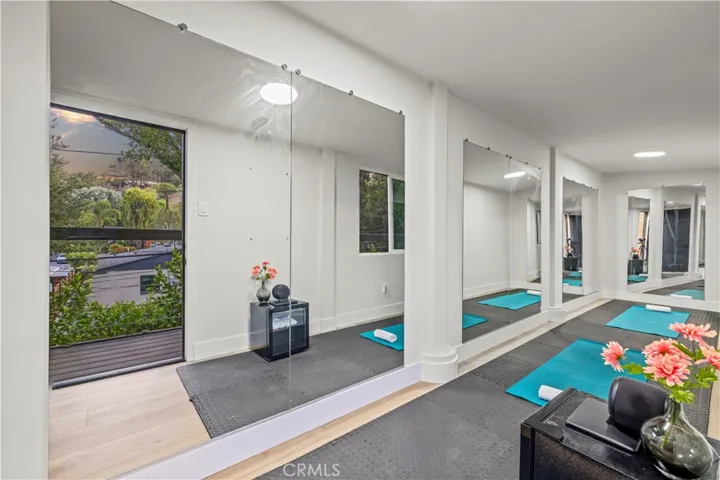 22263 Flanco, Woodland Hills, California 91364