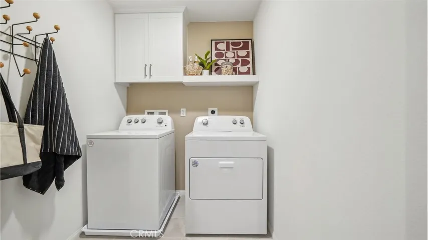 MODEL HOME