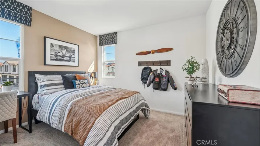 MODEL HOME