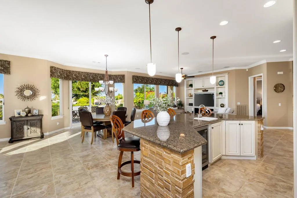 32-web-or-mls-JMCAntor_OPMG_0526_032